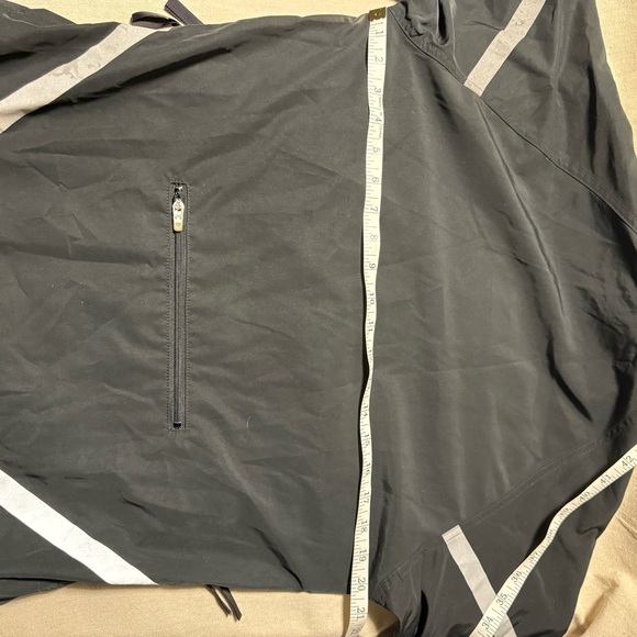 MEC cycling jacket - Picture 5 of 6